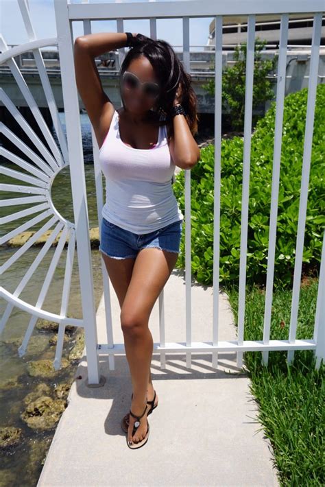Sensational Sabra is a female Sensual massage provider from <strong>Tampa</strong>, Florida, United States. . Body rubs tampa